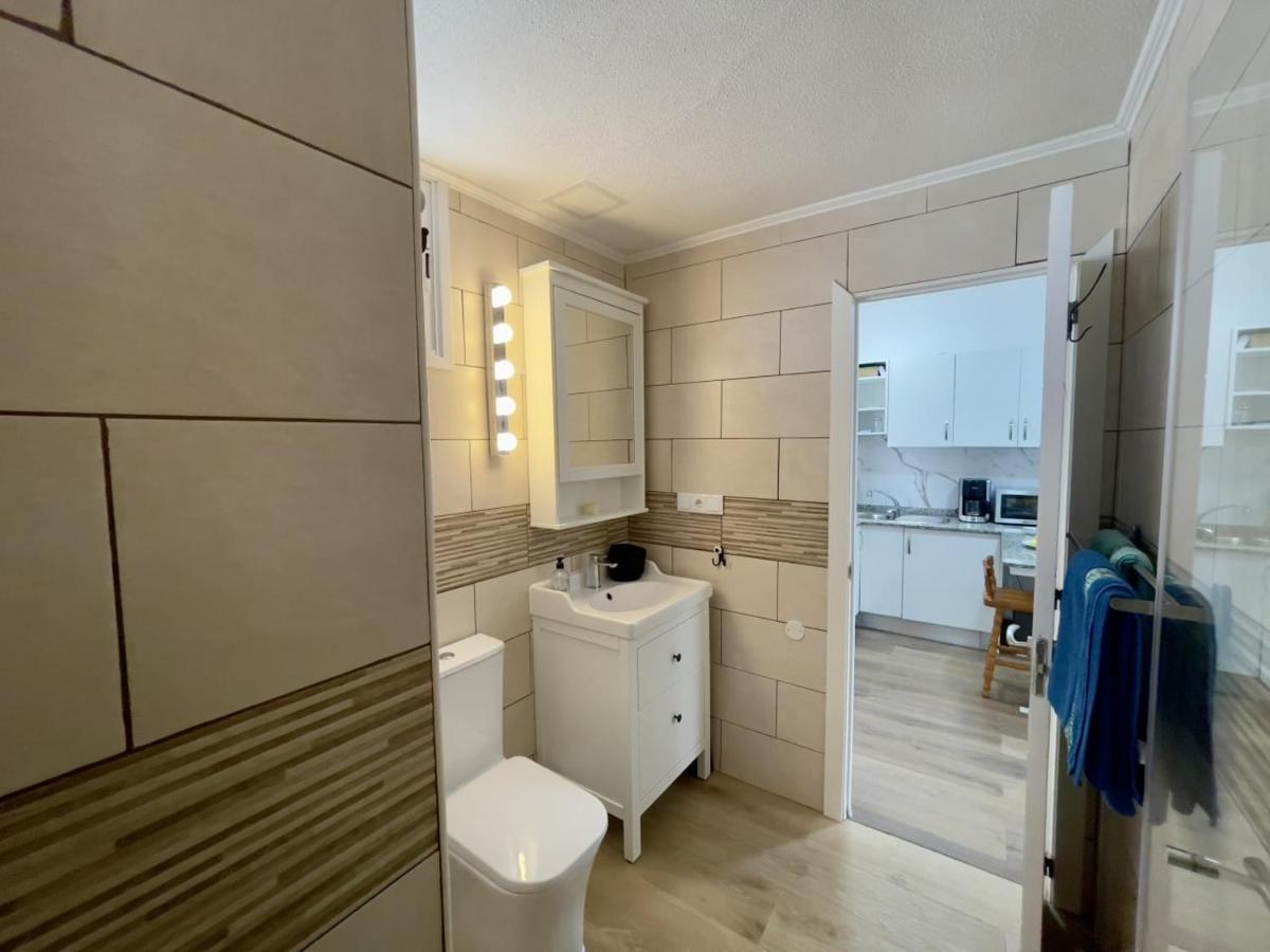 Casa Lindi - Apartment Near Puerto Rico Beach Buitenkant foto